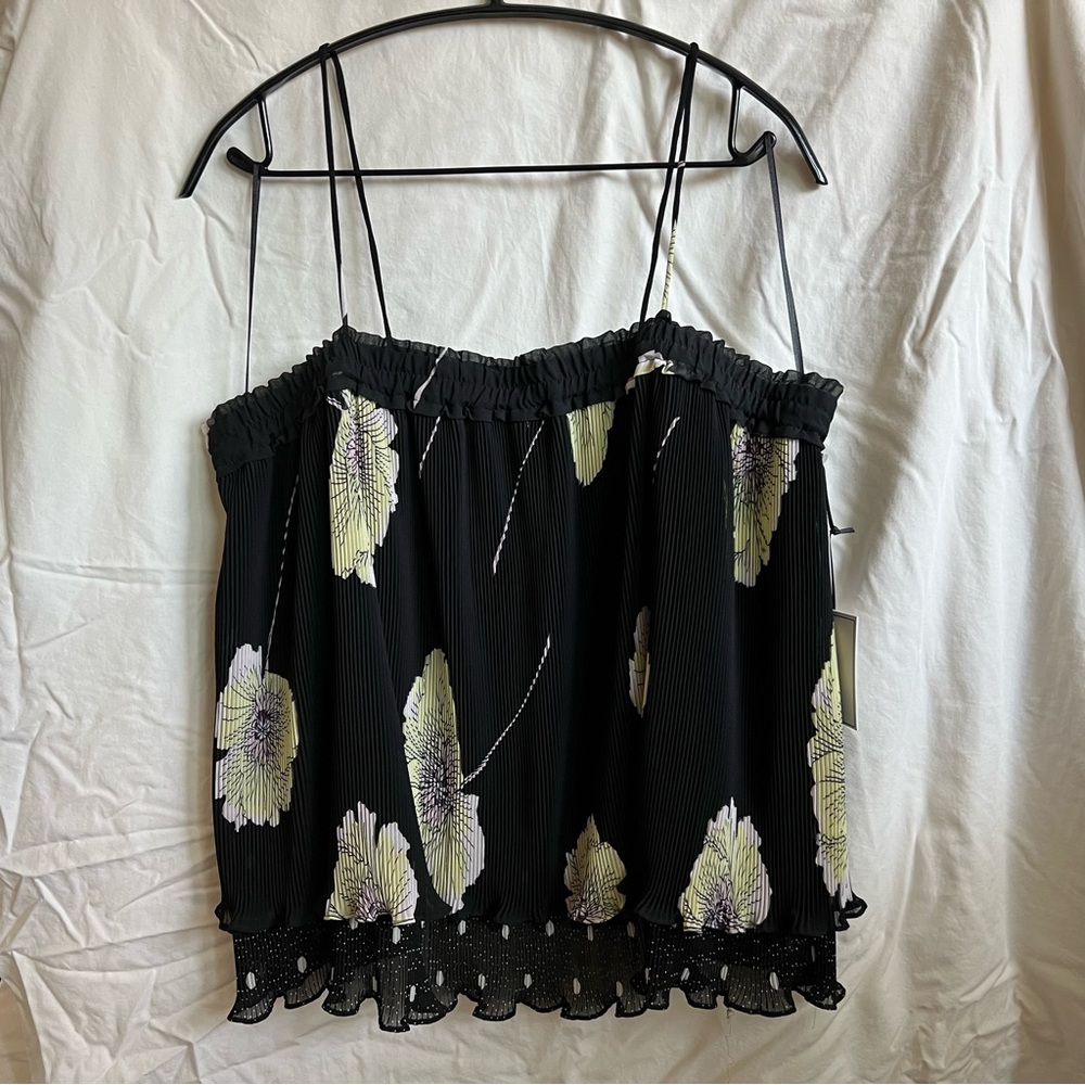 New 1. State Top Size L Black Floral 2 Layer Straps Elastic Bust  Fanned Casual